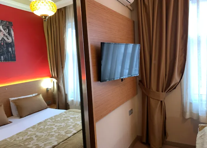 Antique Hostel