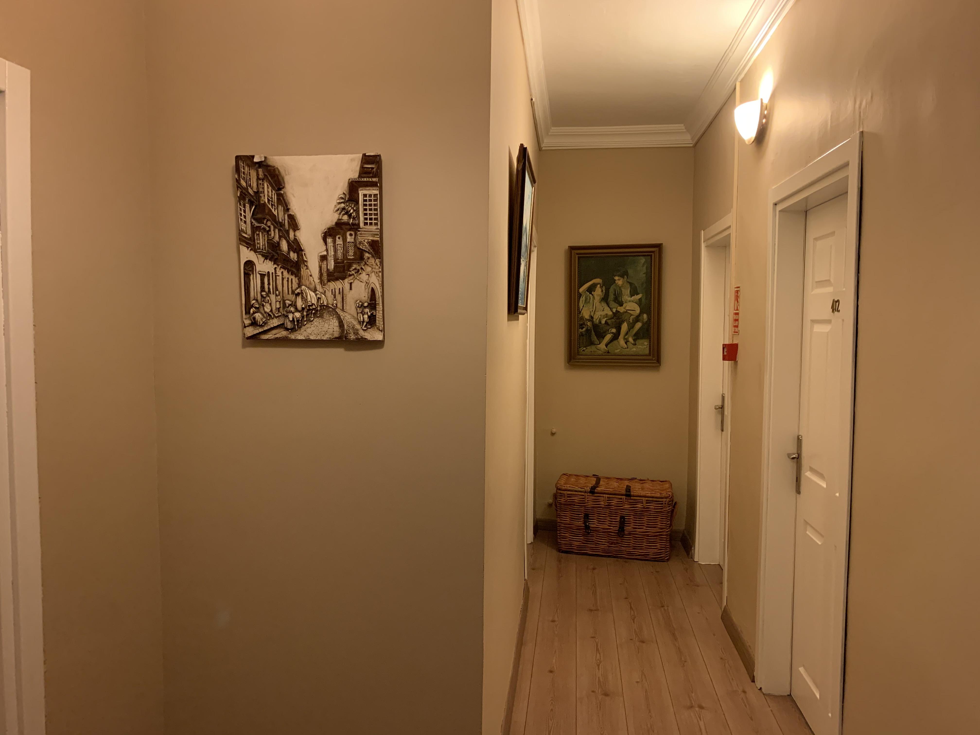 Hostel Antique *